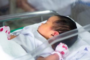 Inseminasi Buatan atau Bayi Tabung? Mana Yang Lebih Baik?