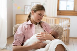 Mastitis Payudara pada Ibu Menyusui, Apakah Berbahaya?