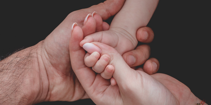 Benarkah Adopsi Anak Dapat Memancing Kehamilan?
